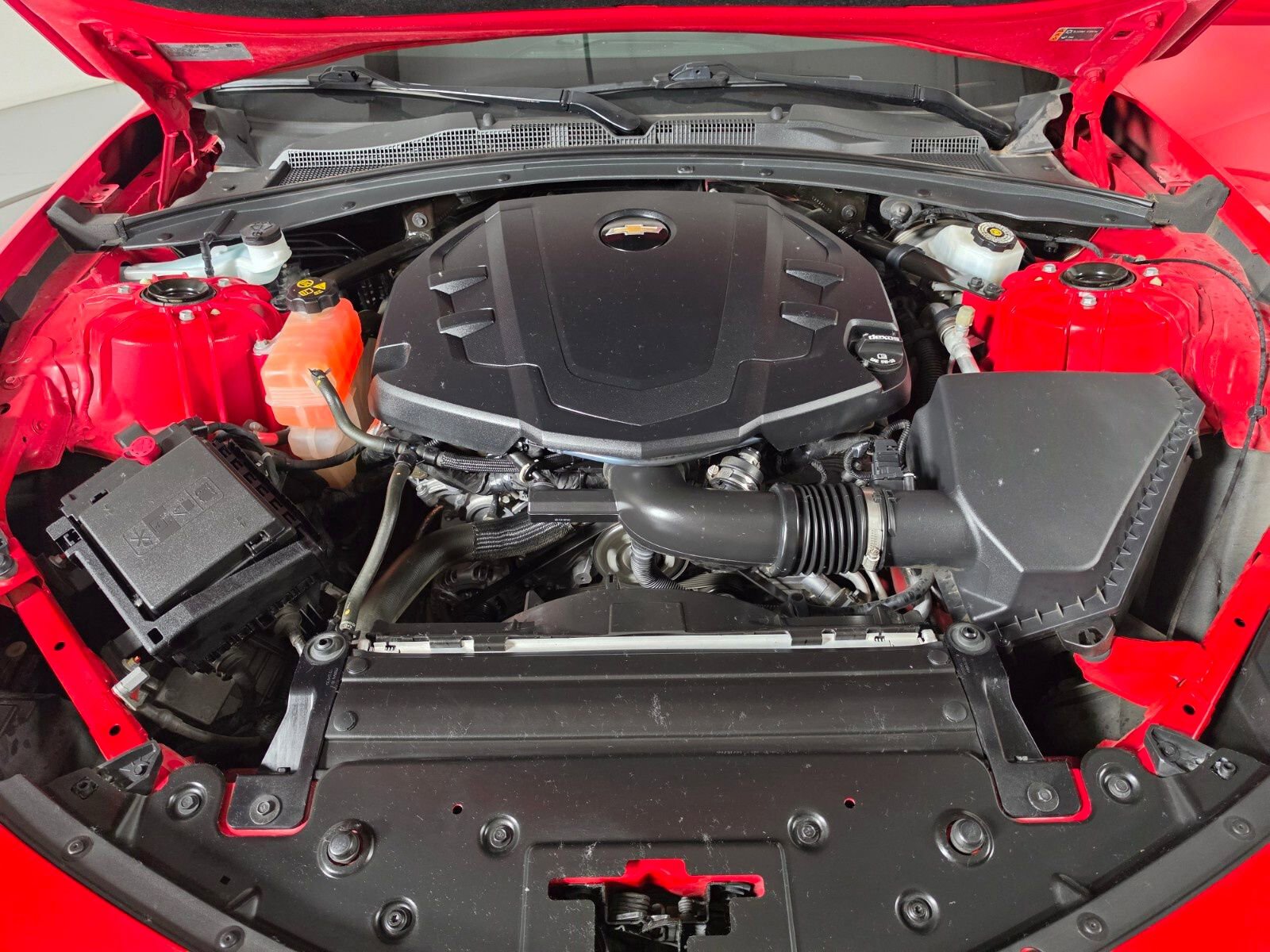 Used 2017 Chevrolet Camaro LT w/ Technology Package RWD image 14