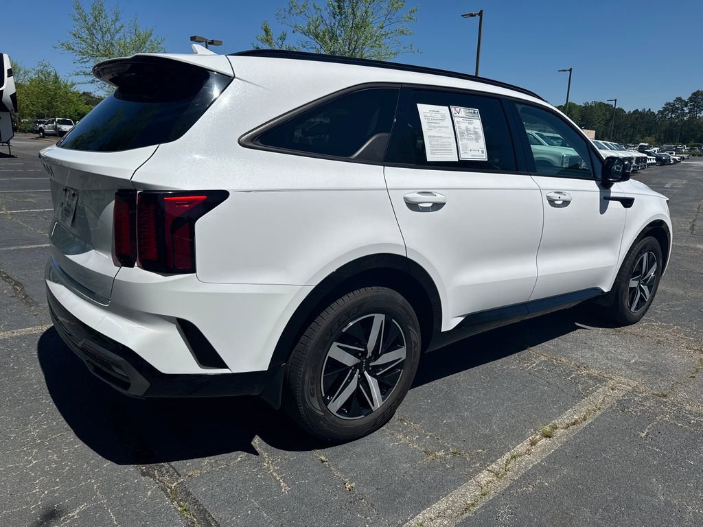 Used 2023 Kia Sorento EX FWD image 9