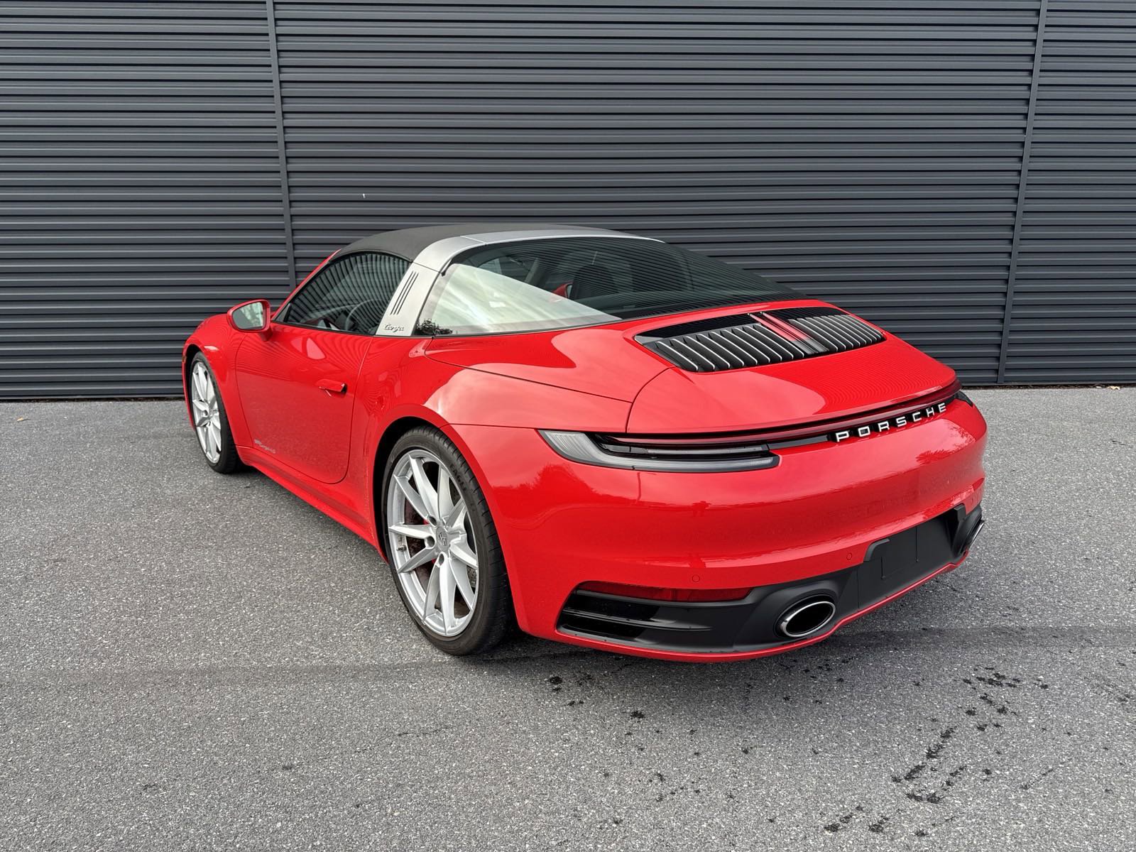 Certified 2024 Porsche 911 Targa 4S image 3
