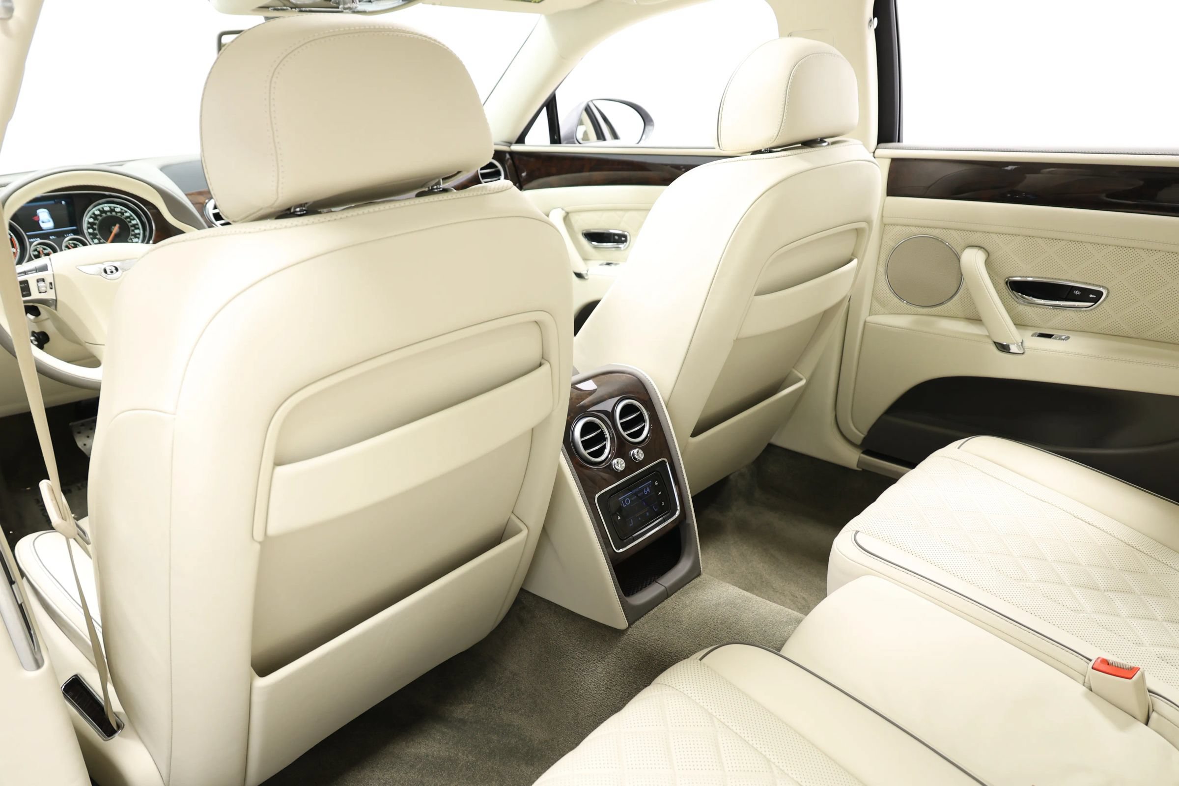 Used 2018 Bentley Flying Spur V8 AWD/4WD image 59