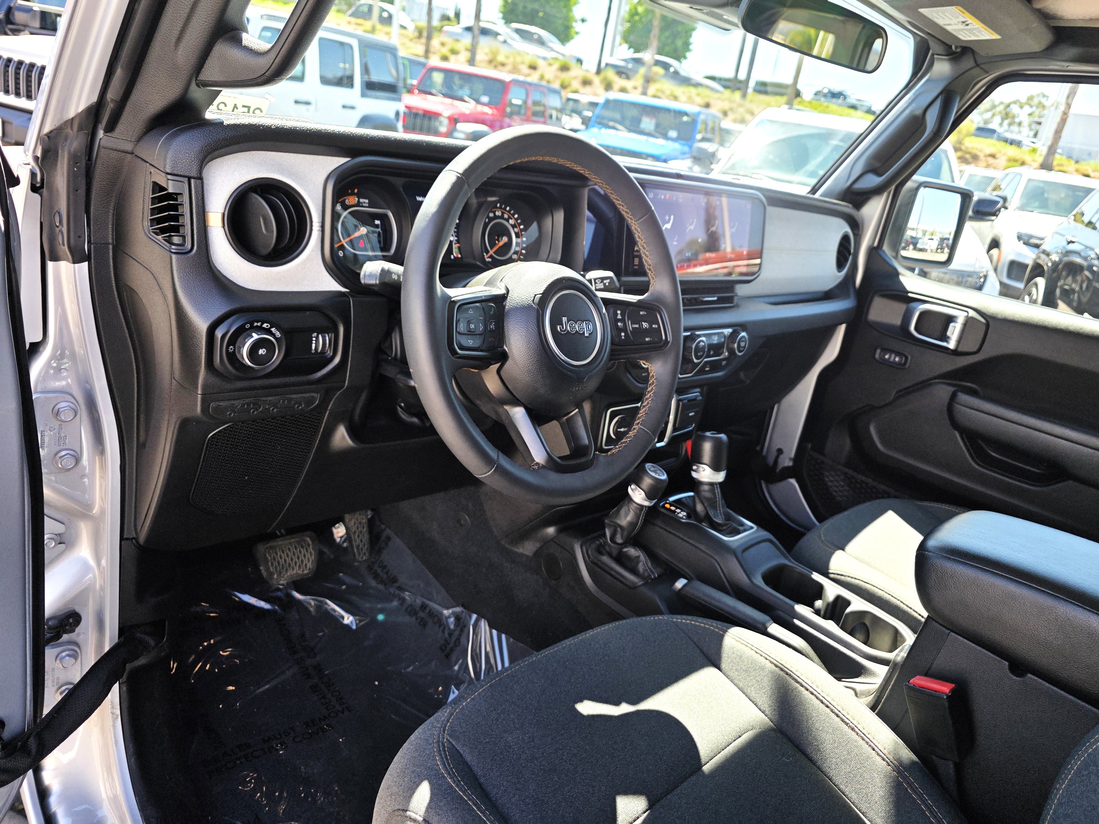 Used 2024 Jeep Wrangler Sport S image 10
