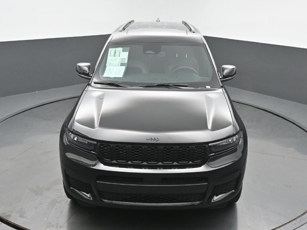 Used 2025 Jeep Grand Cherokee L Altitude AWD/4WD image 46