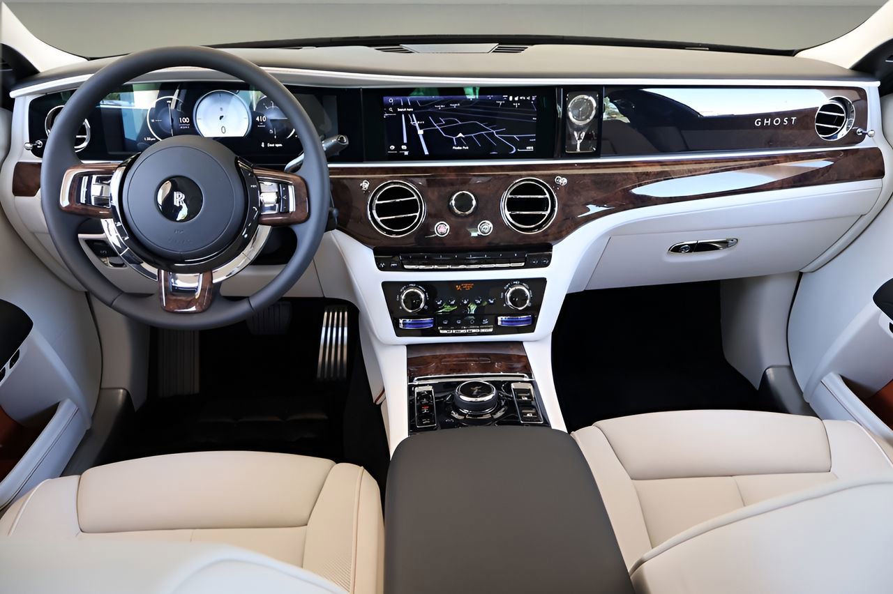 New 2026 Rolls-Royce Ghost AWD/4WD image 4