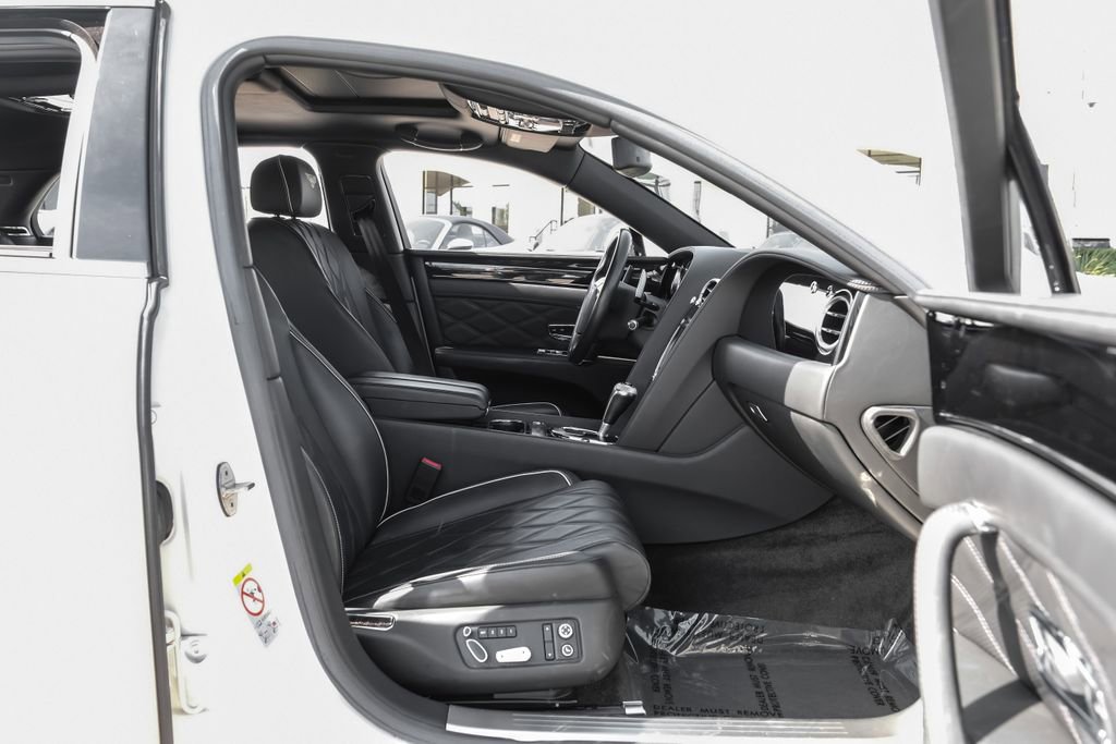 Used 2016 Bentley Flying Spur V8 AWD/4WD image 43