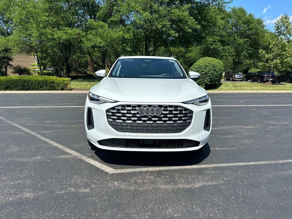 New 2025 Audi Q5 Prestige image 2