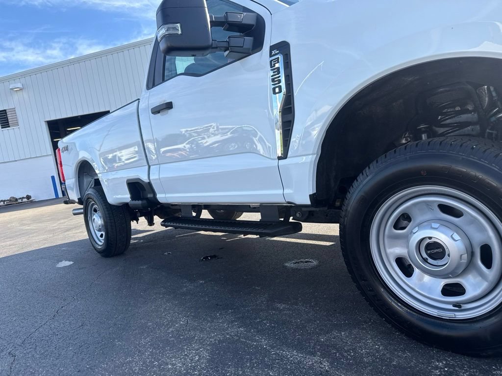 Used 2025 Ford F350 XL w/ Snow Plow Prep Package AWD/4WD image 32