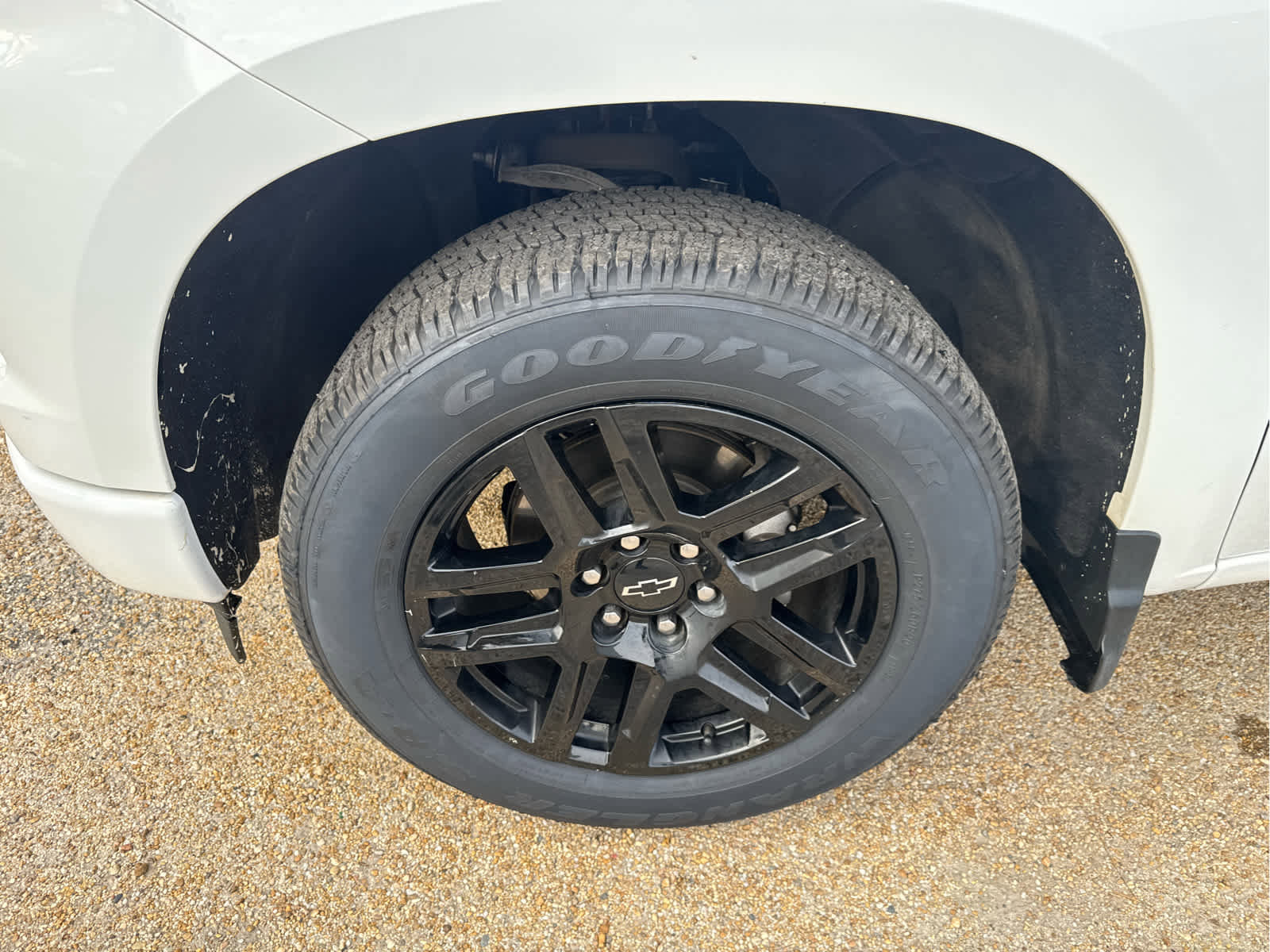 Used 2024 Chevrolet Silverado 1500 Custom image 14