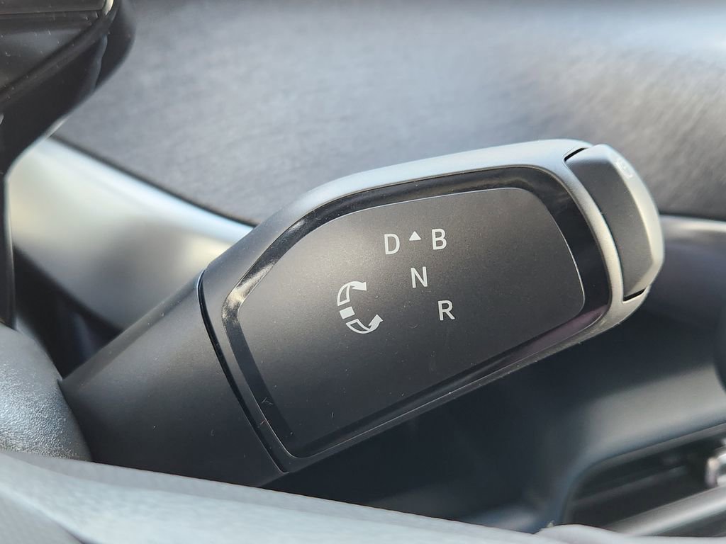 New 2025 Volkswagen ID. Buzz Pro S image 14