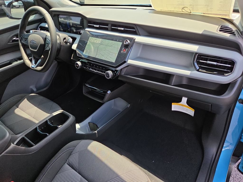New 2027 Chevrolet Bolt LT w/ Comfort Package FWD image 19