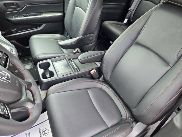 New 2026 Honda Odyssey Sport-L image 17