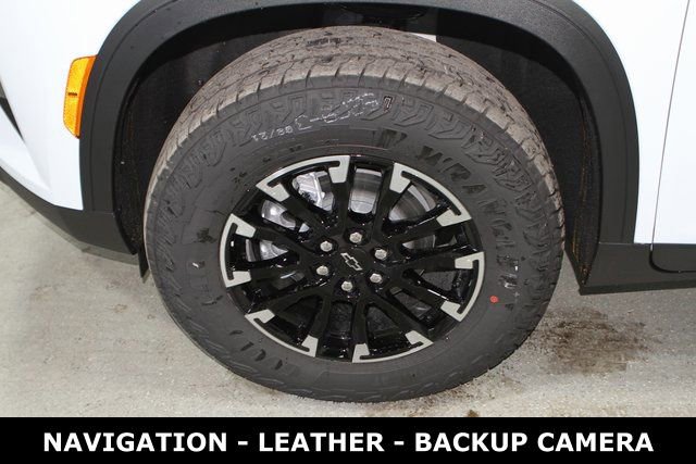 New 2026 Chevrolet Traverse Z71 w/ LPO, Floor Liner Package image 12