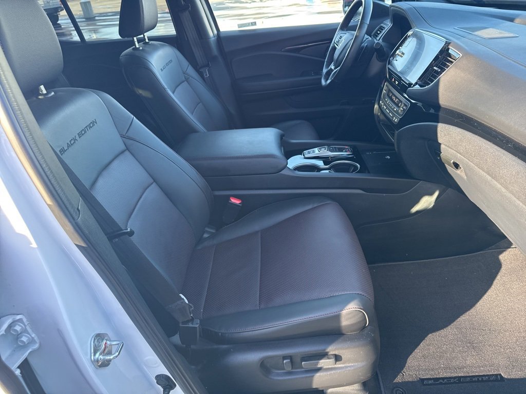Used 2024 Honda Ridgeline Black Edition image 14