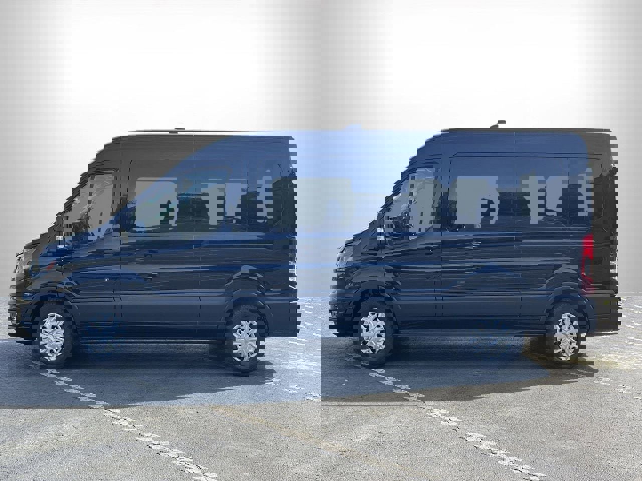 New 2026 Ford Transit 350 148 Medium Roof Wagon RWD image 22