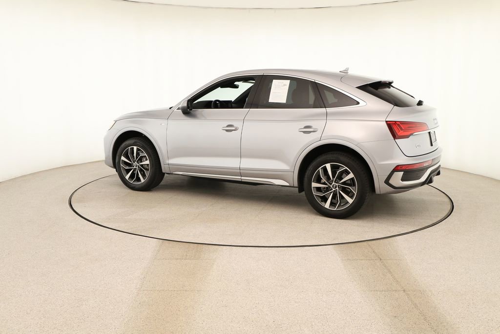Certified 2022 Audi Q5 2.0T Premium Plus image 3