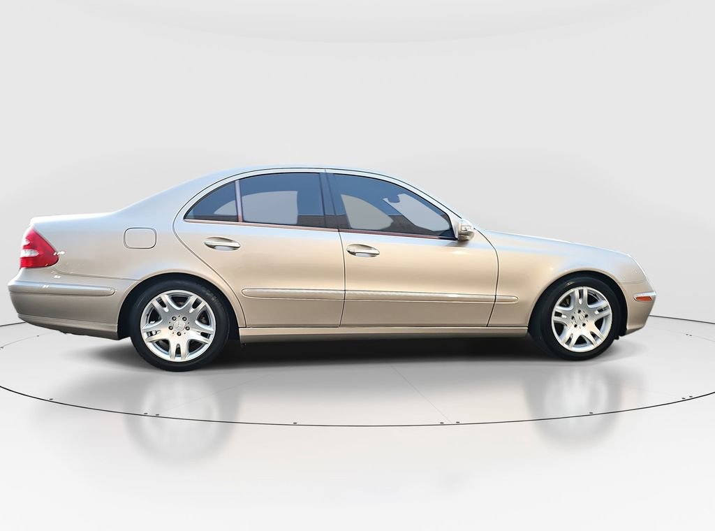 Used 2003 Mercedes-Benz E 500 Sedan w/ X2 Opt Pkg image 4