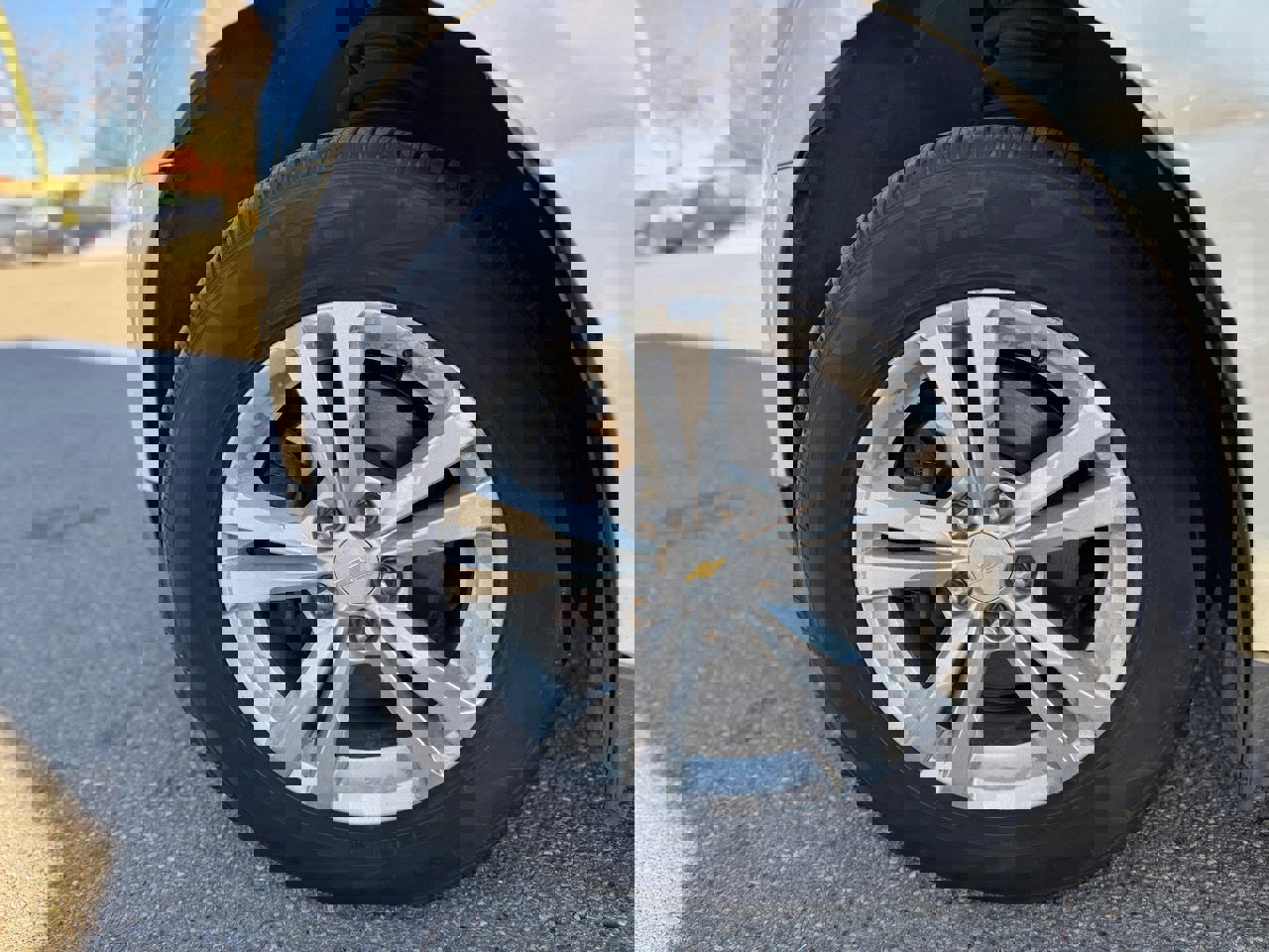 Used 2014 Chevrolet Equinox LS image 52