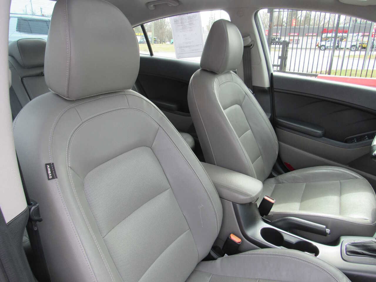 Used 2015 Kia Forte EX w/ Premium Package FWD image 21