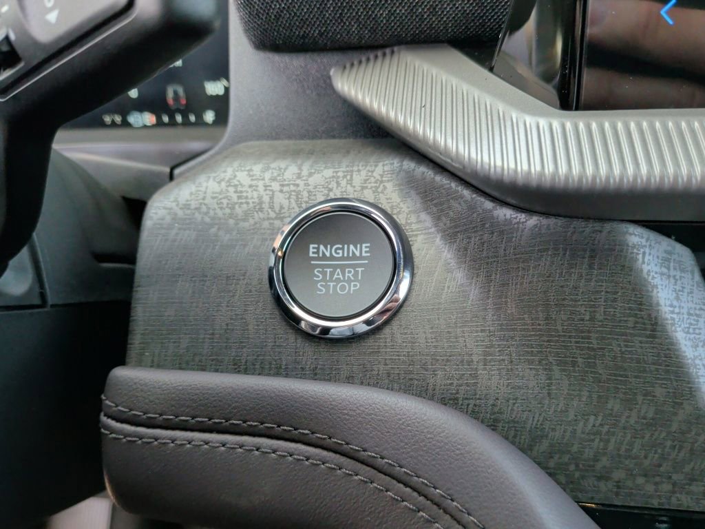 New 2026 Ford Explorer Platinum w/ LUX Leather Package image 24