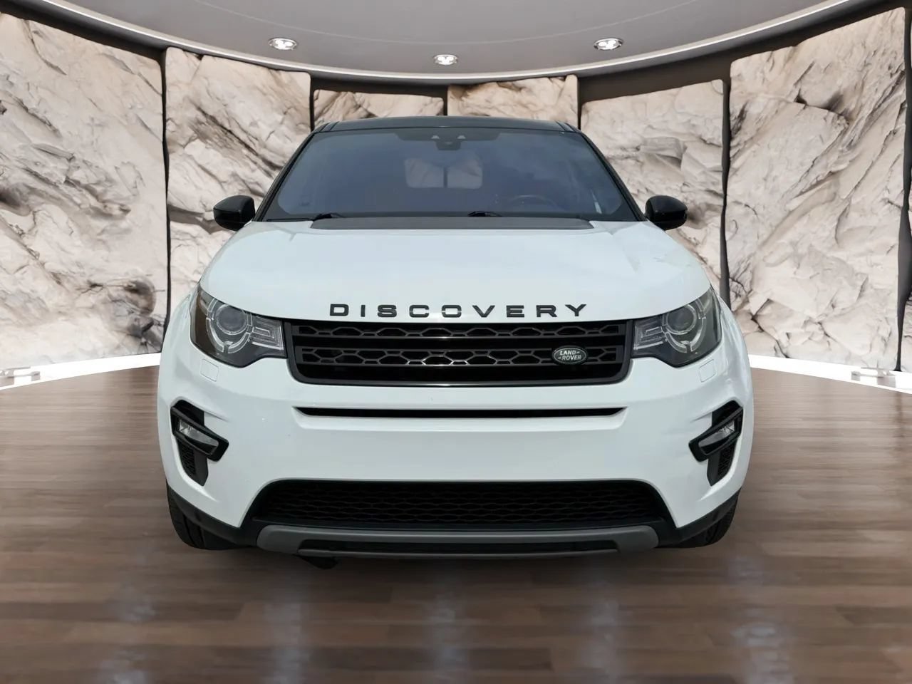 Used 2018 Land Rover Discovery Sport HSE Luxury AWD/4WD image 3