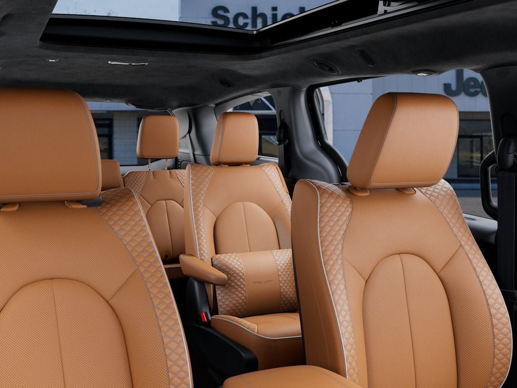 New 2026 Chrysler Pacifica Pinnacle FWD image 29