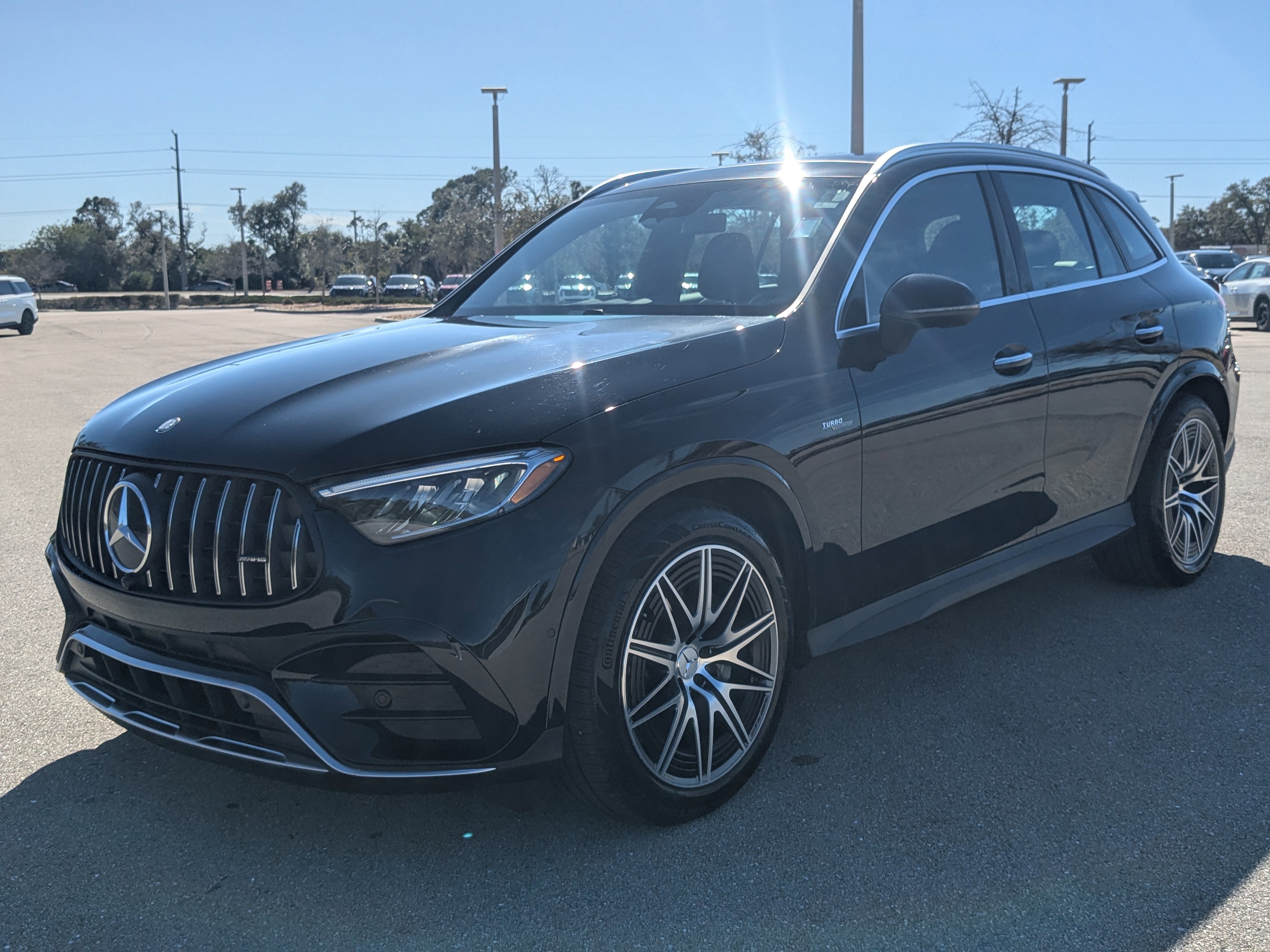 Used 2025 Mercedes-Benz GLC 43 AMG 4MATIC image 9