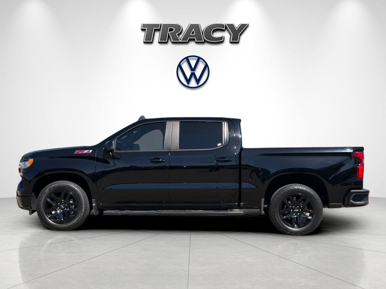 Used 2023 Chevrolet Silverado 1500 RST AWD/4WD image 7
