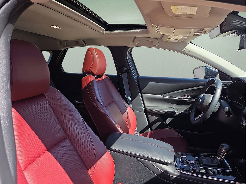 Used 2025 MAZDA CX-30 AWD 2.5 S w/ Preferred Package image 13