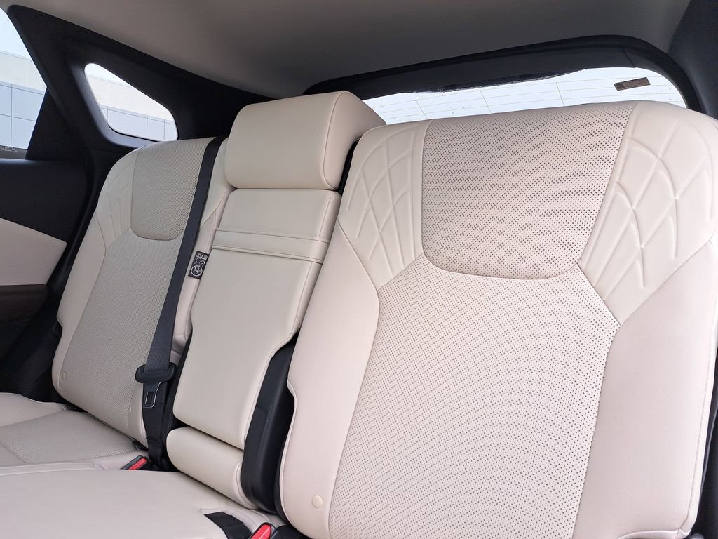 Used 2024 Lexus RX 350 Premium image 9
