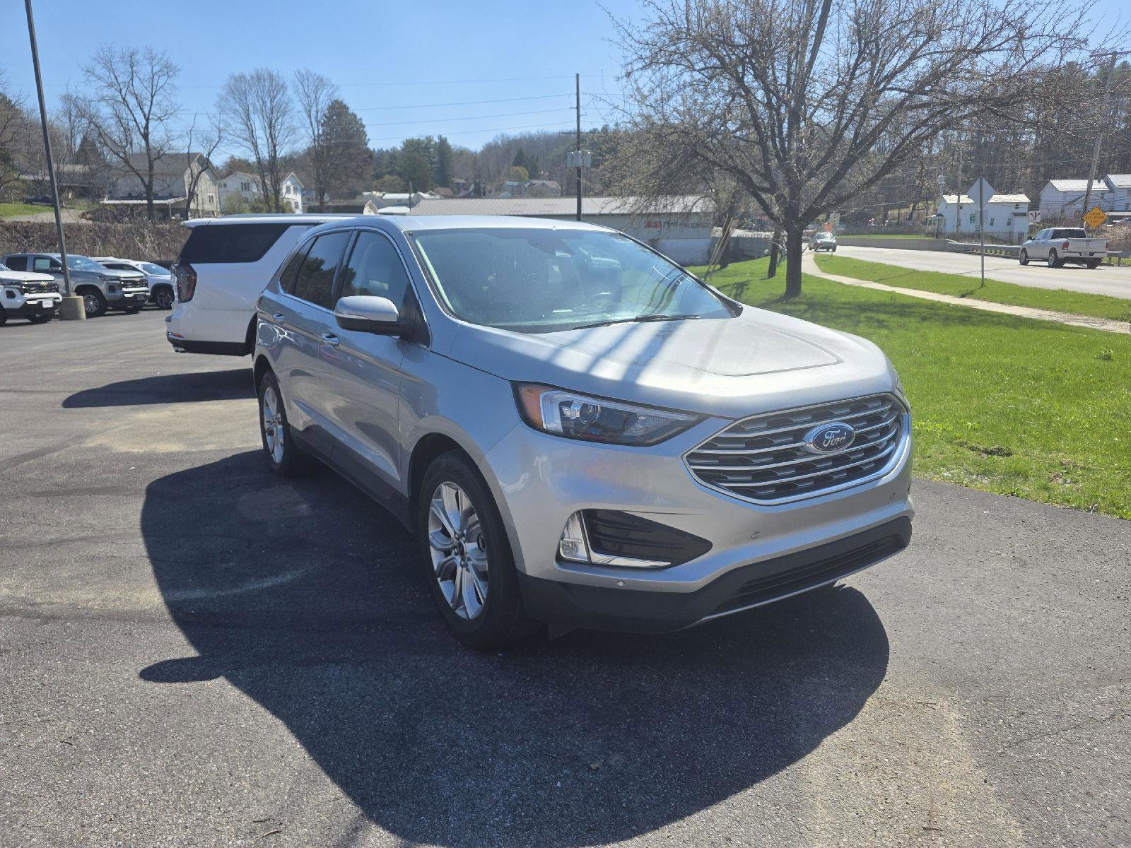 Used 2024 Ford Edge Titanium AWD/4WD image 1