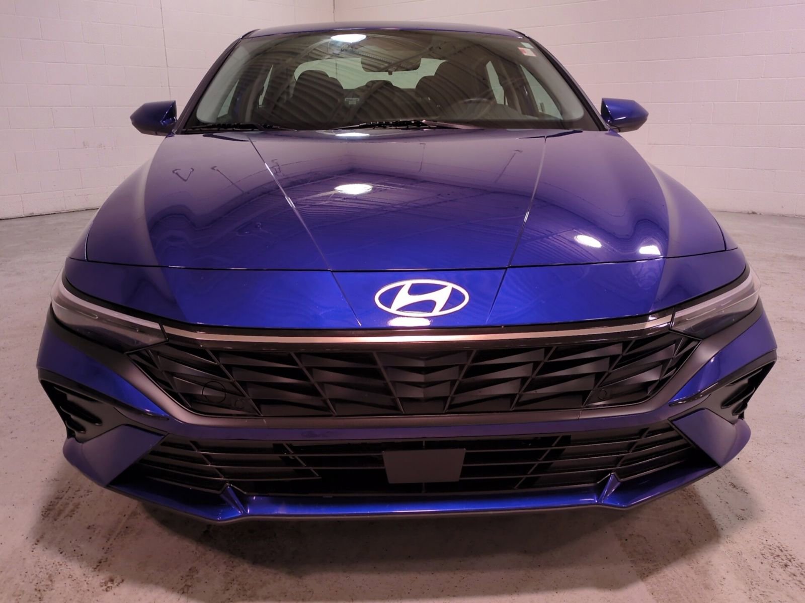 Certified 2024 Hyundai Elantra SEL w/ Convenience Package image 9