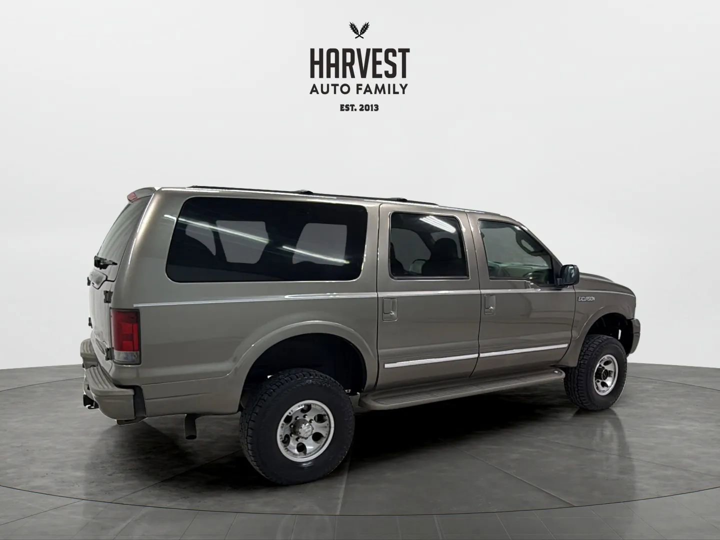 Used 2005 Ford Excursion Limited AWD/4WD image 7