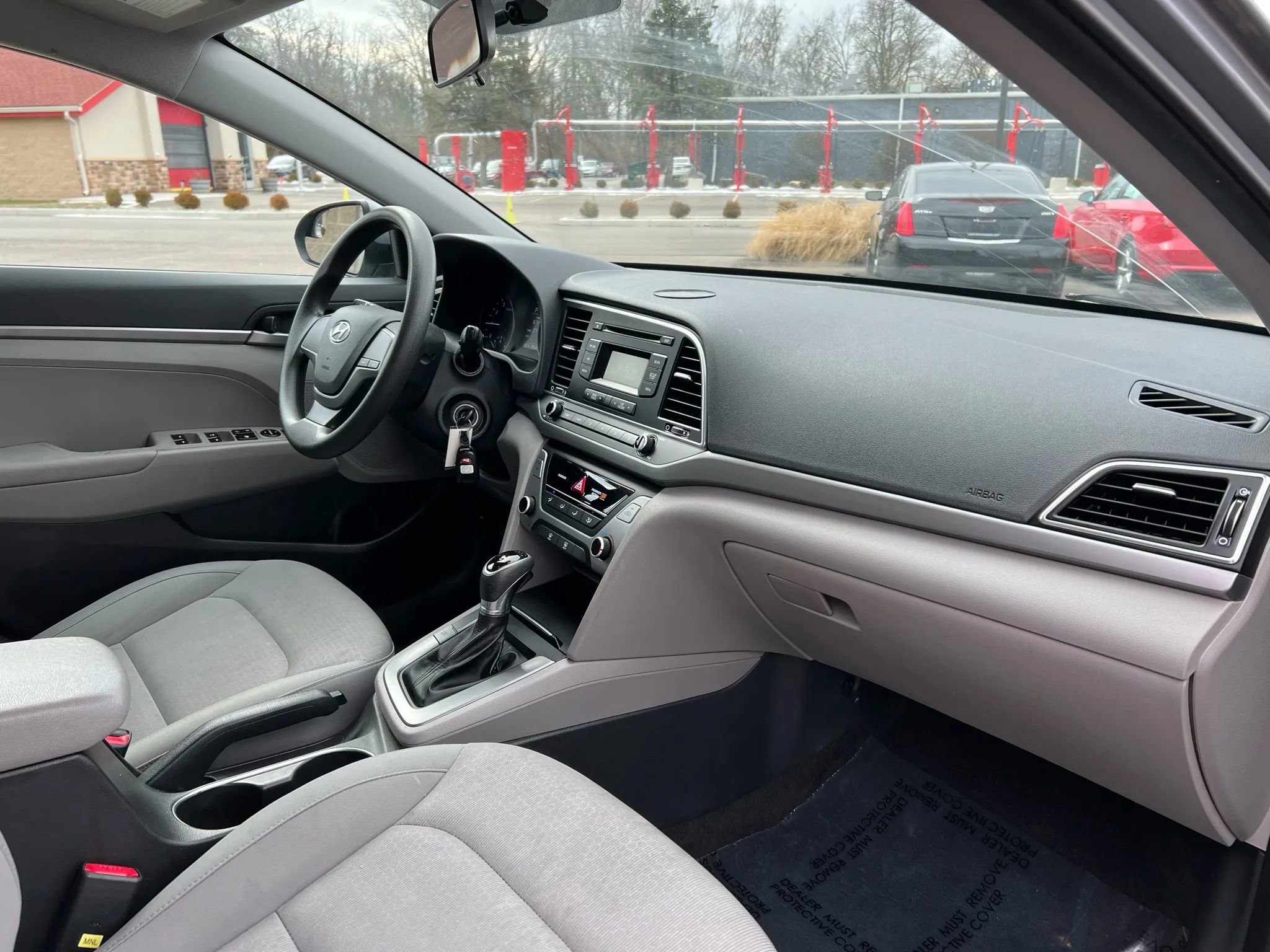 Used 2017 Hyundai Elantra SE image 22