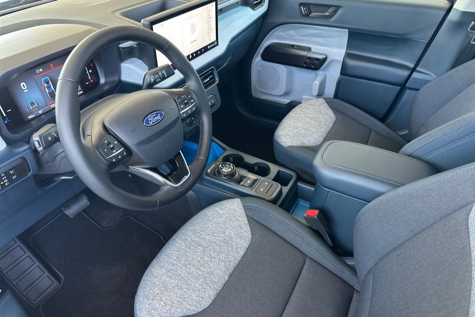 Used 2026 Ford Maverick XLT w/ XLT Luxury Package FWD image 9