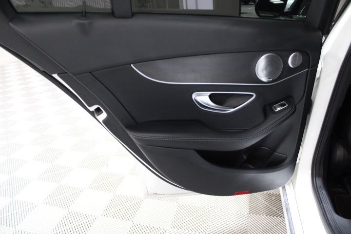 Used 2019 Mercedes-Benz C 300 4MATIC Sedan image 19