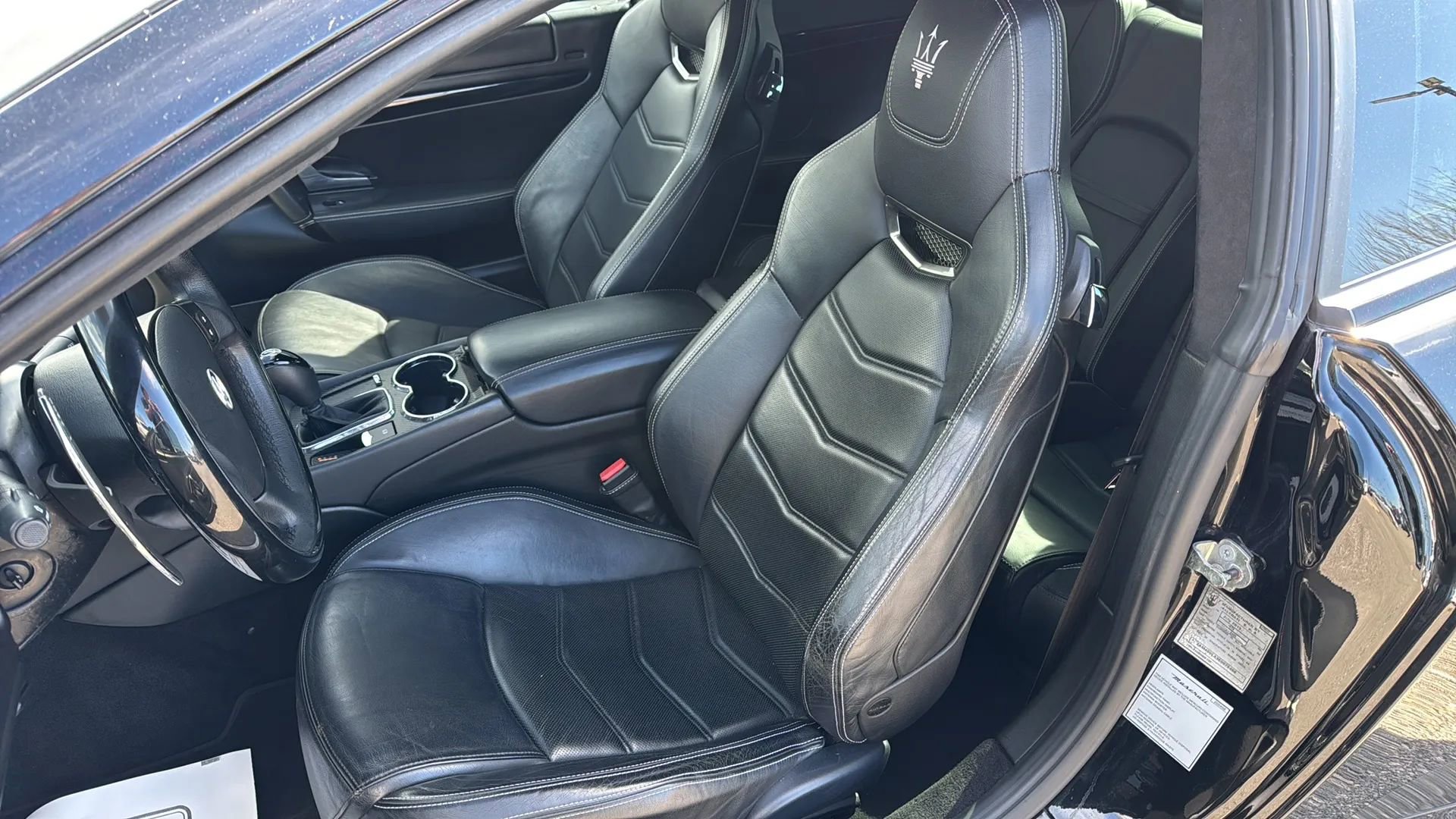 Used 2014 Maserati GranTurismo Sport image 30