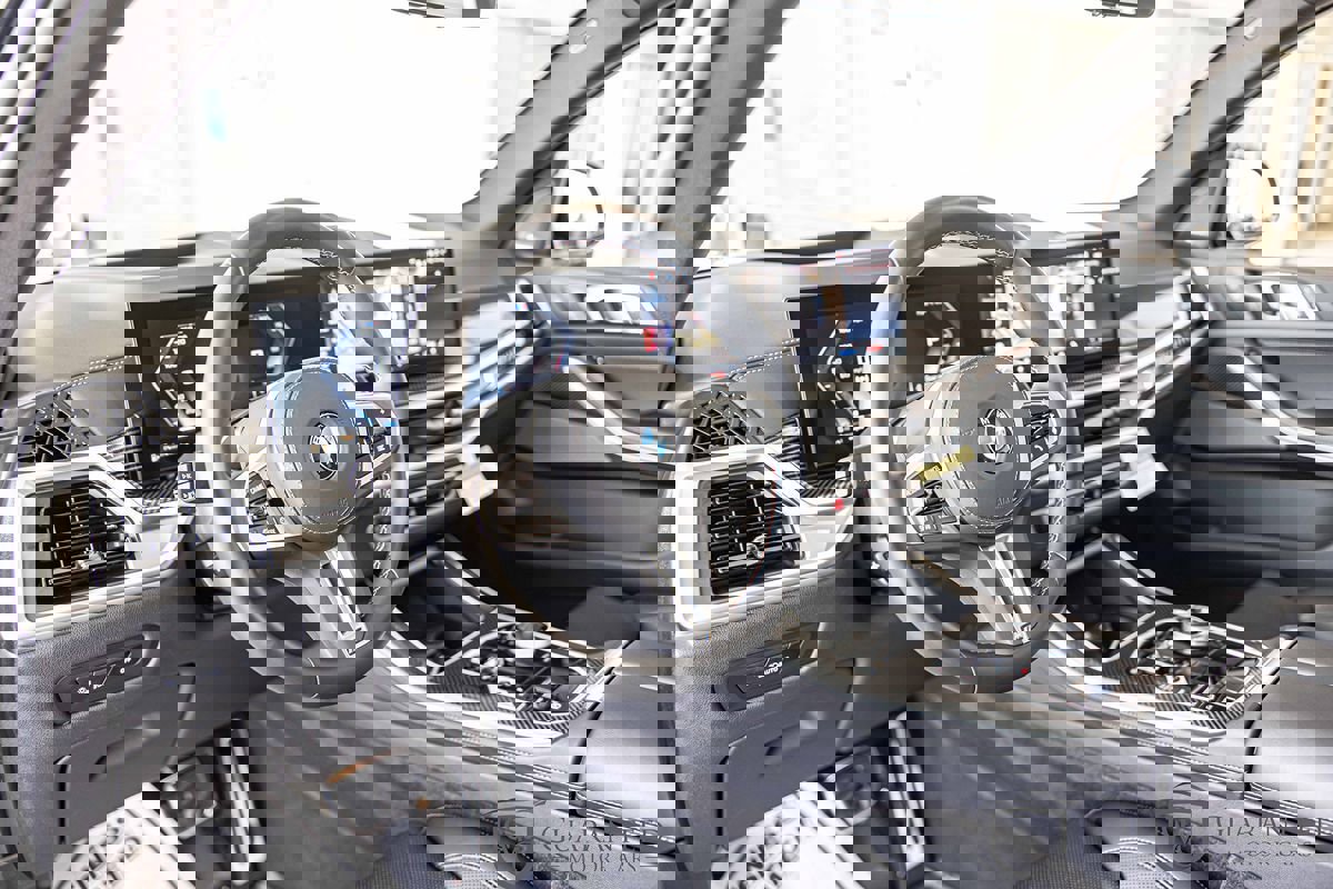 Used 2025 BMW X5 M60i image 22