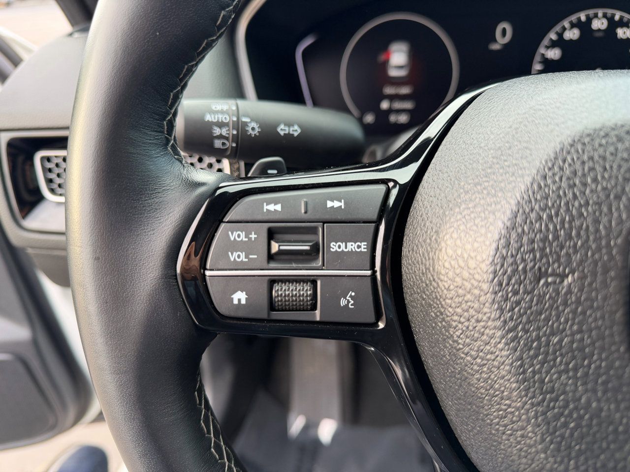 Used 2023 Honda Civic Sport image 48