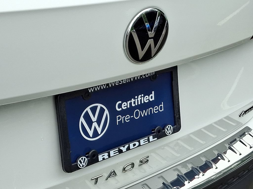 Certified 2023 Volkswagen Taos SE w/ Panoramic Sunroof Package AWD/4WD image 31