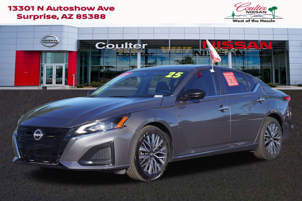 Certified 2025 Nissan Altima 2.5 SV image 1