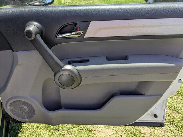 Used 2010 Honda CR-V LX image 31