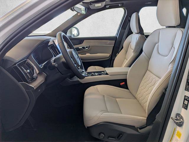 New 2026 Volvo XC90 B5 Plus w/ Protection Package AWD/4WD image 4
