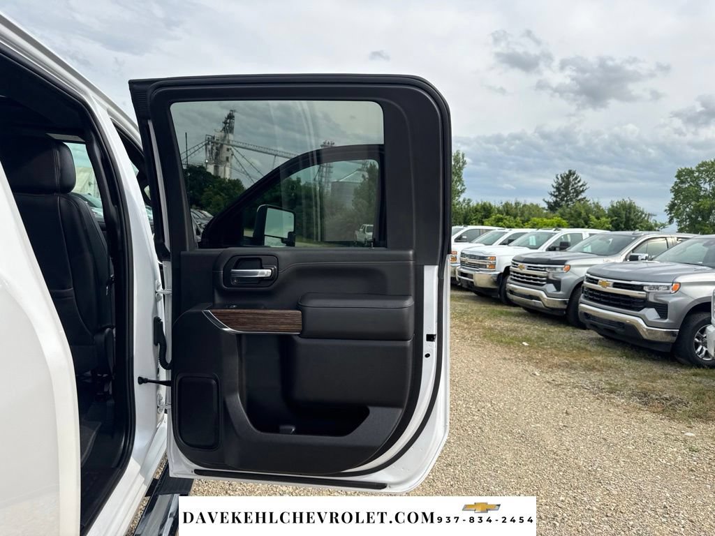 Used 2022 Chevrolet Silverado 3500 High Country w/ Z71 Off-Road Package AWD/4WD image 46