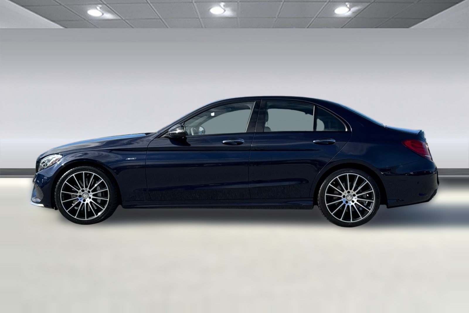 Used 2016 Mercedes-Benz C 450 AMG image 2