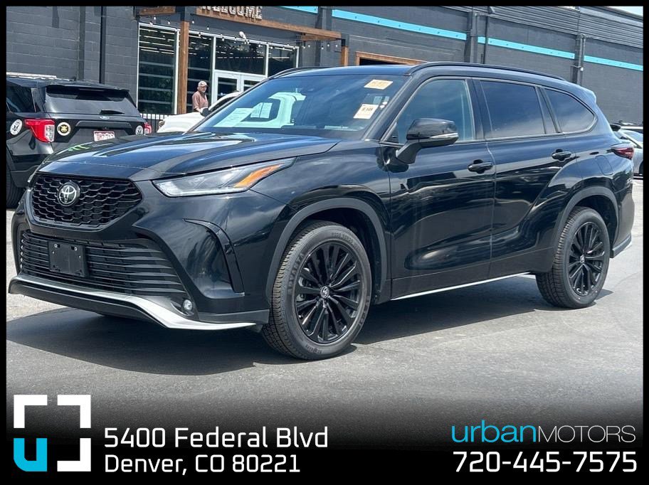 Used 2025 Toyota Highlander XSE AWD/4WD image 1