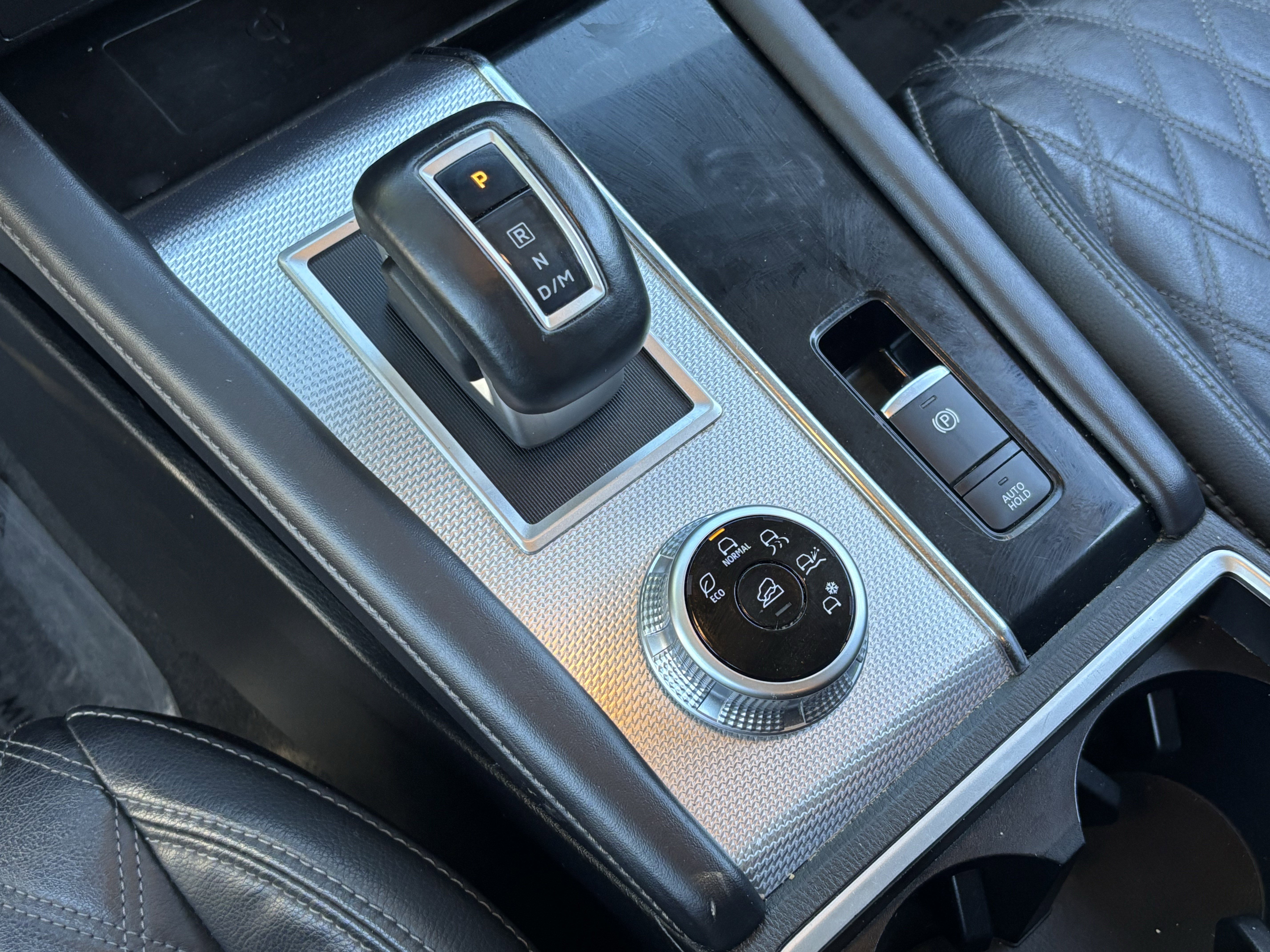 Used 2022 Mitsubishi Outlander SEL image 23