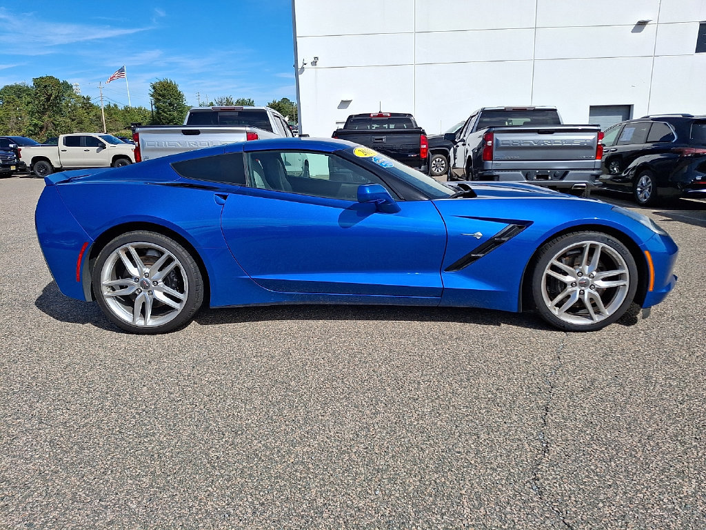 Used 2015 Chevrolet Corvette Stingray Coupe w/ 2LT Preferred Equipment Group RWD image 10