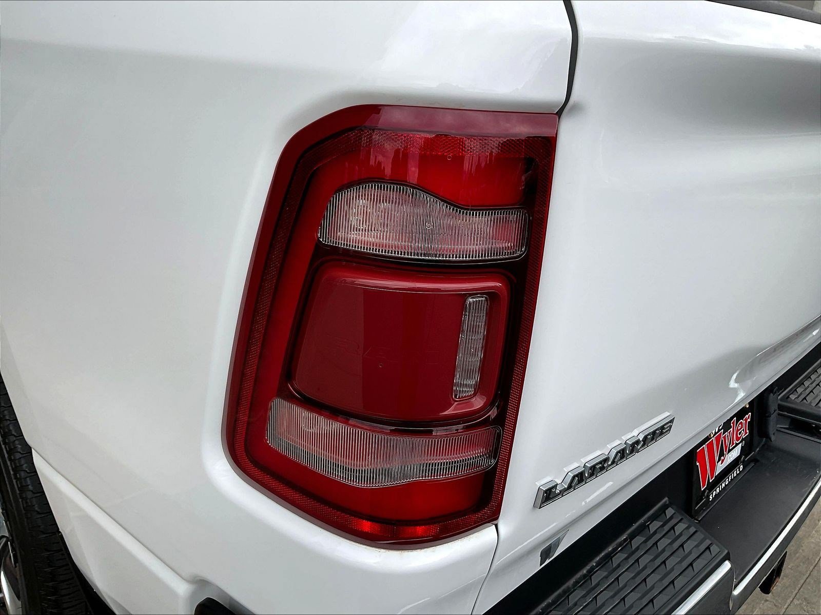 Used 2023 RAM 1500 Laramie AWD/4WD image 24