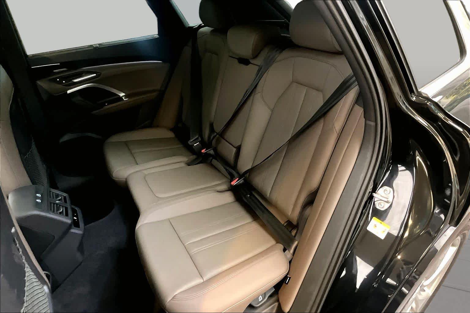 Certified 2025 Audi Q5 Premium AWD/4WD image 21
