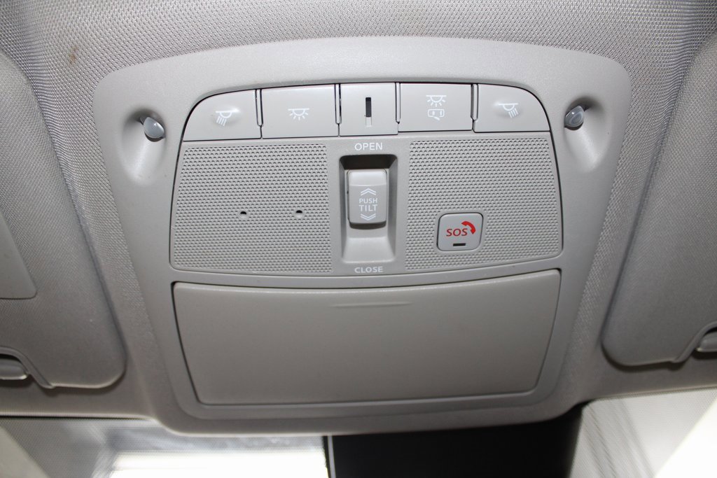 Used 2019 Nissan Rogue SL image 32