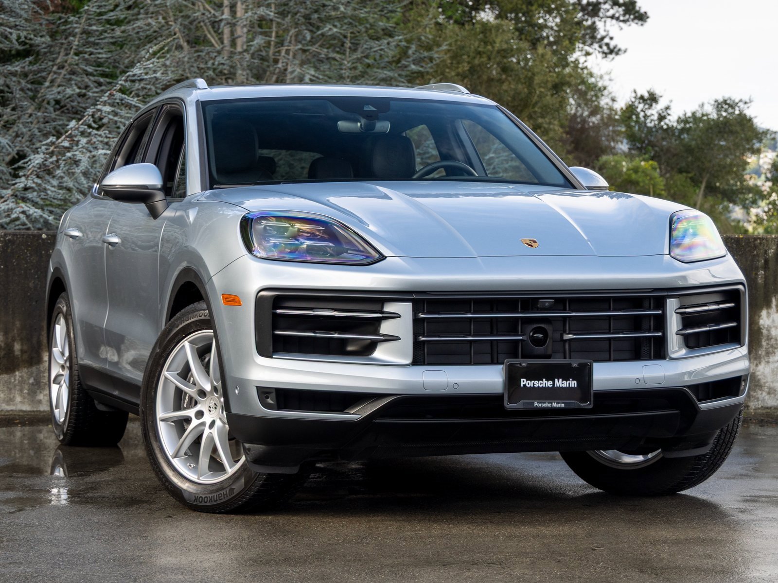 Certified 2025 Porsche Cayenne image 6